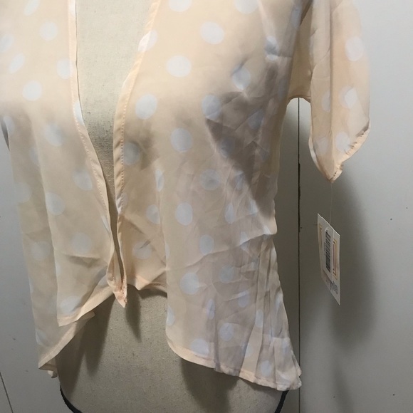 LulaRoe Bianka Top Tan/ White Size 2 - Picture 2 of 5